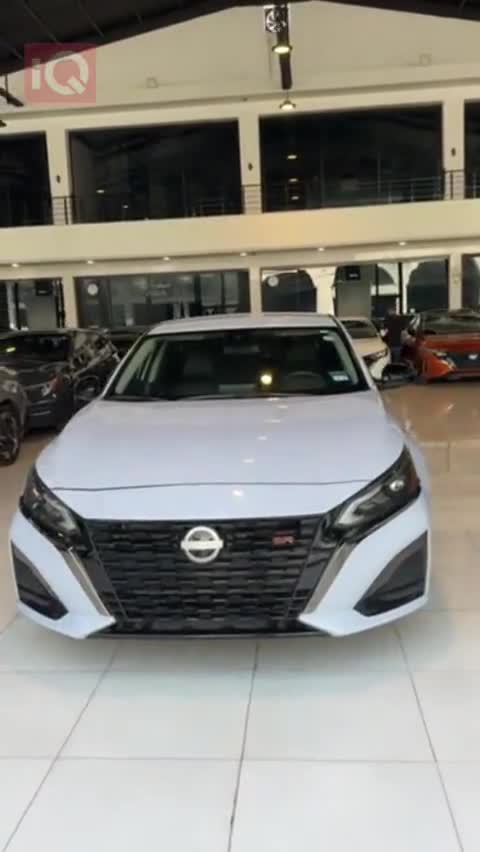 Car Video Thumbnail